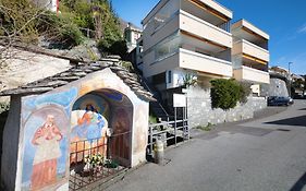 Vista Lago Casa Hulya